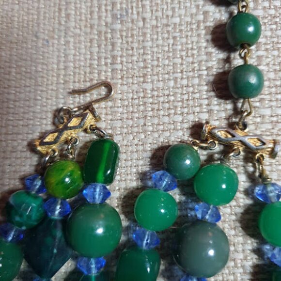 Hattie Carnegie - Picture 7 of 7